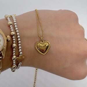 Gold Heart Pendant Necklace